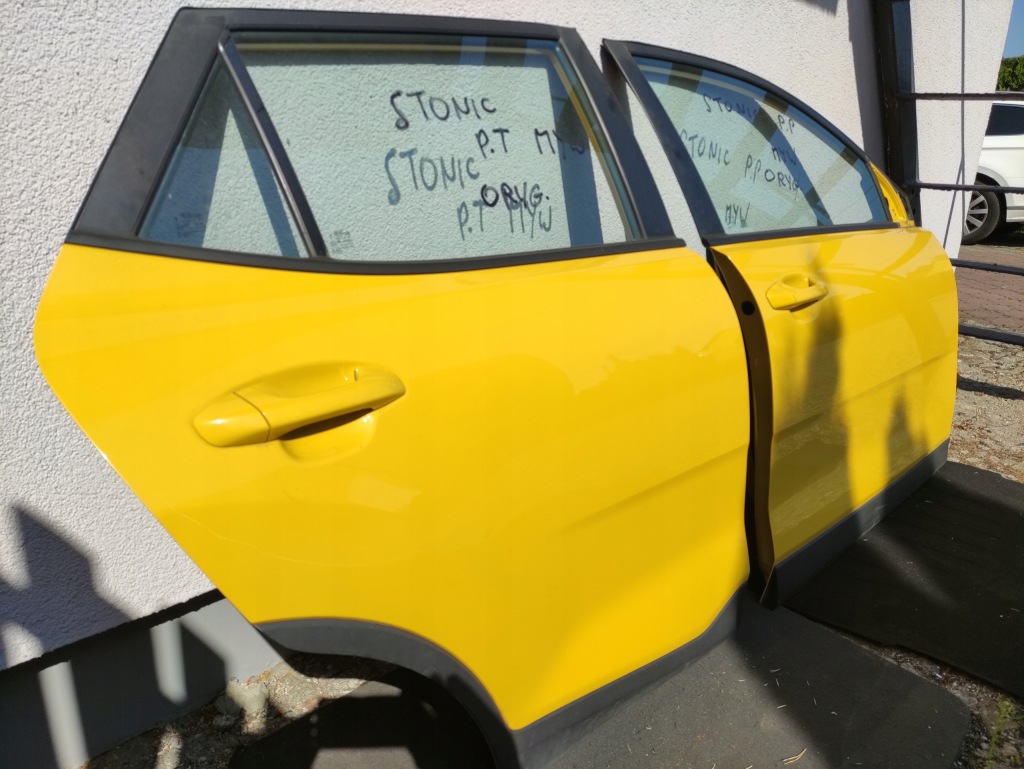 фото №3, Дверь правый перед задняя kpl. myw kia stonic 2017-