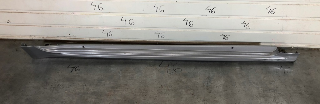 фото №6, Toyota corolla e21 ix 9 18- молдинг поріг права накладка поріг 75850-02230