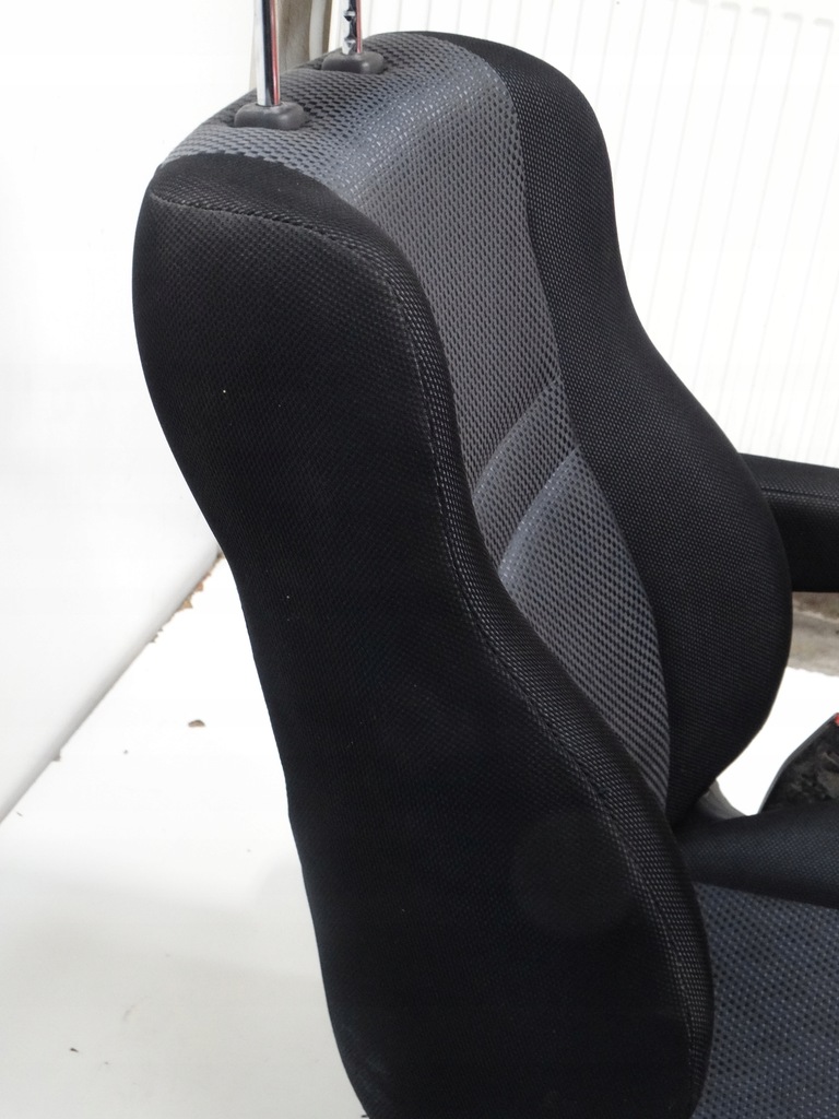 фото №9, Сиденье пассажира перед toyota corolla verso 01-04r.