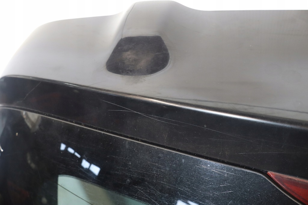 фото №4, Кришка багажника задня mazda 5 i