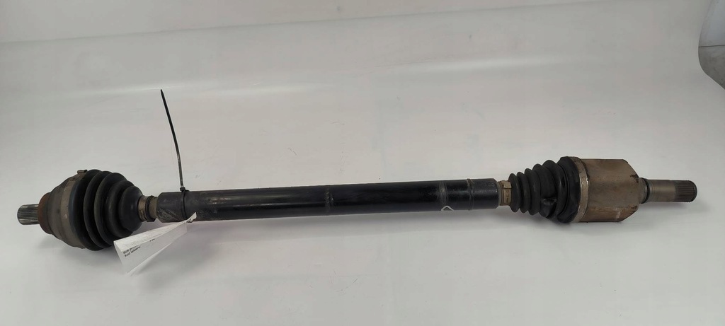 фото №1, Приводной вал правая перед 5q0407272dn skoda octavia iv