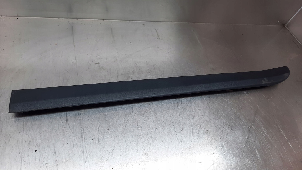 фото №1, Молдинг дверь левый задняя volvo xc90 30698453