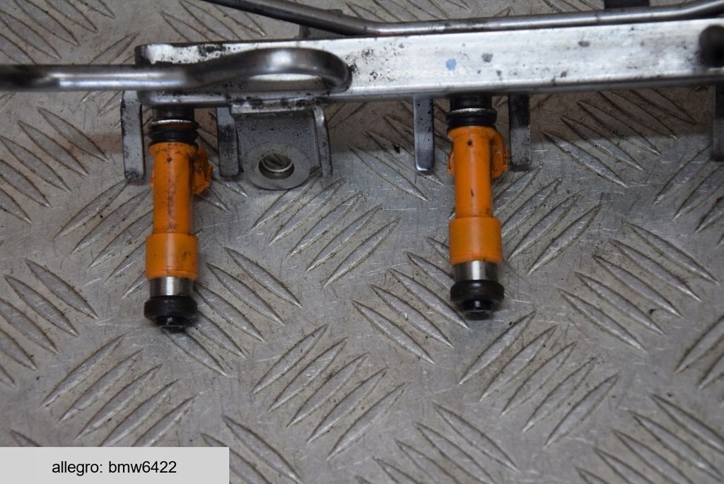 фото №6, Suzuki jimny 1.3 молдинг впрыскная форсунки kpl.