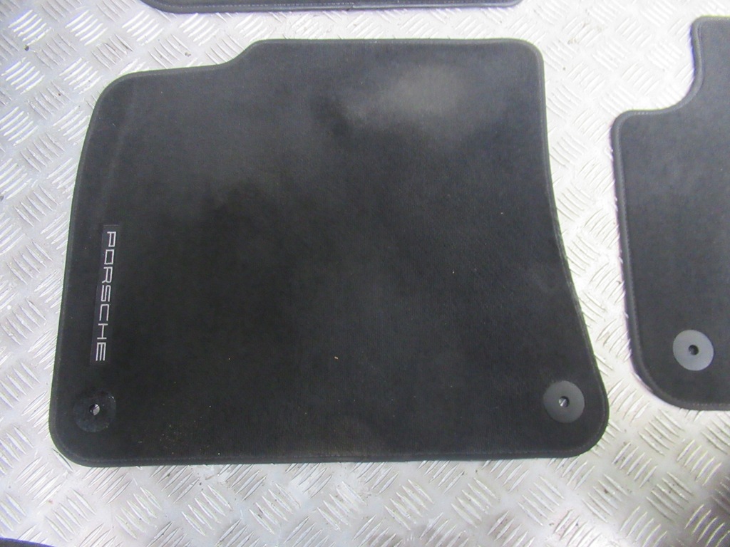 фото №7, Porsche cayenne 9y оригинальные коврики велюровые