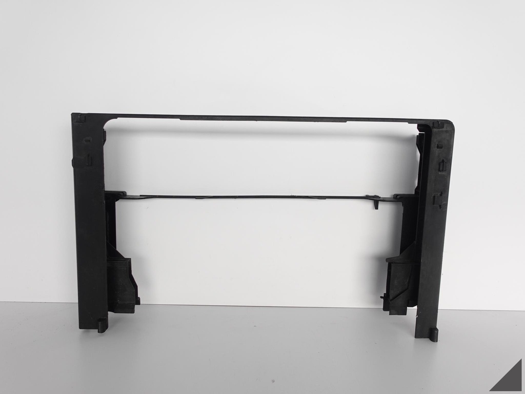 фото №1, Bmw 7 f01 f02 08-15 корпус рамка радіатора