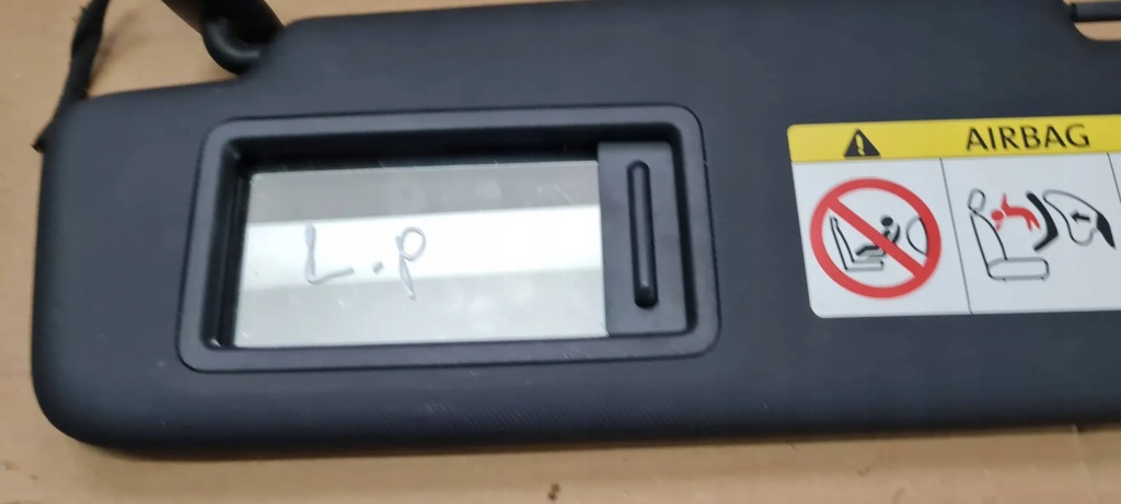 Q5 80a накладка козирок сонцезахисна ліва sline 8v5857551aa Доставка