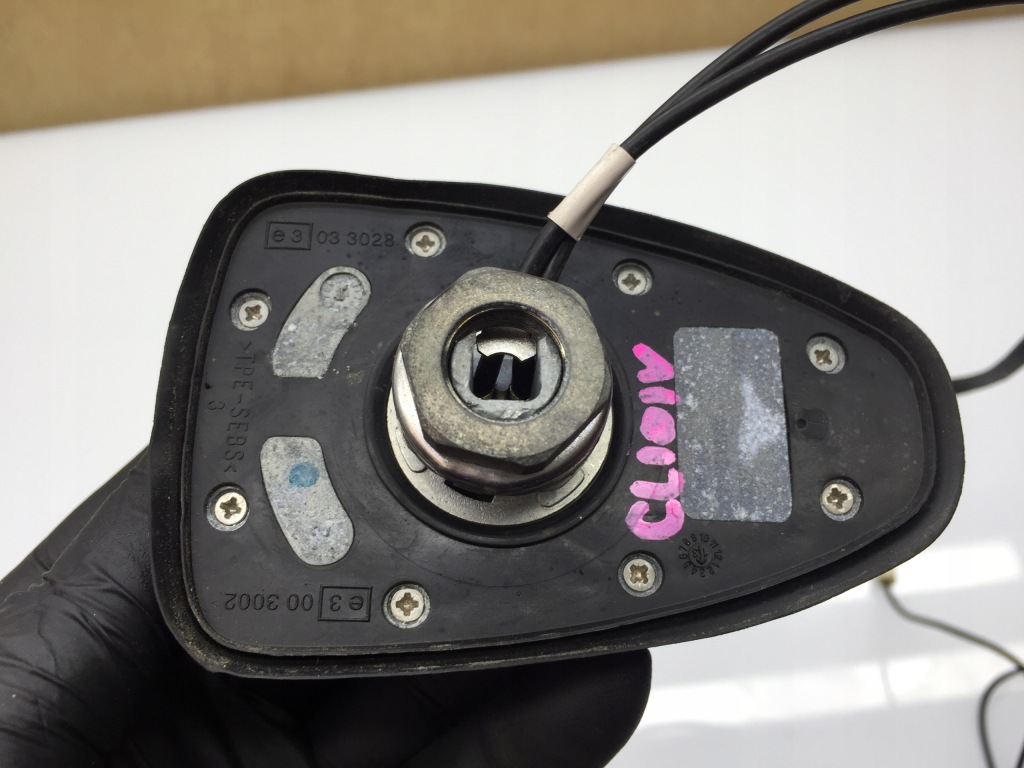 фото №3, Renault clio iv антенна кровельная