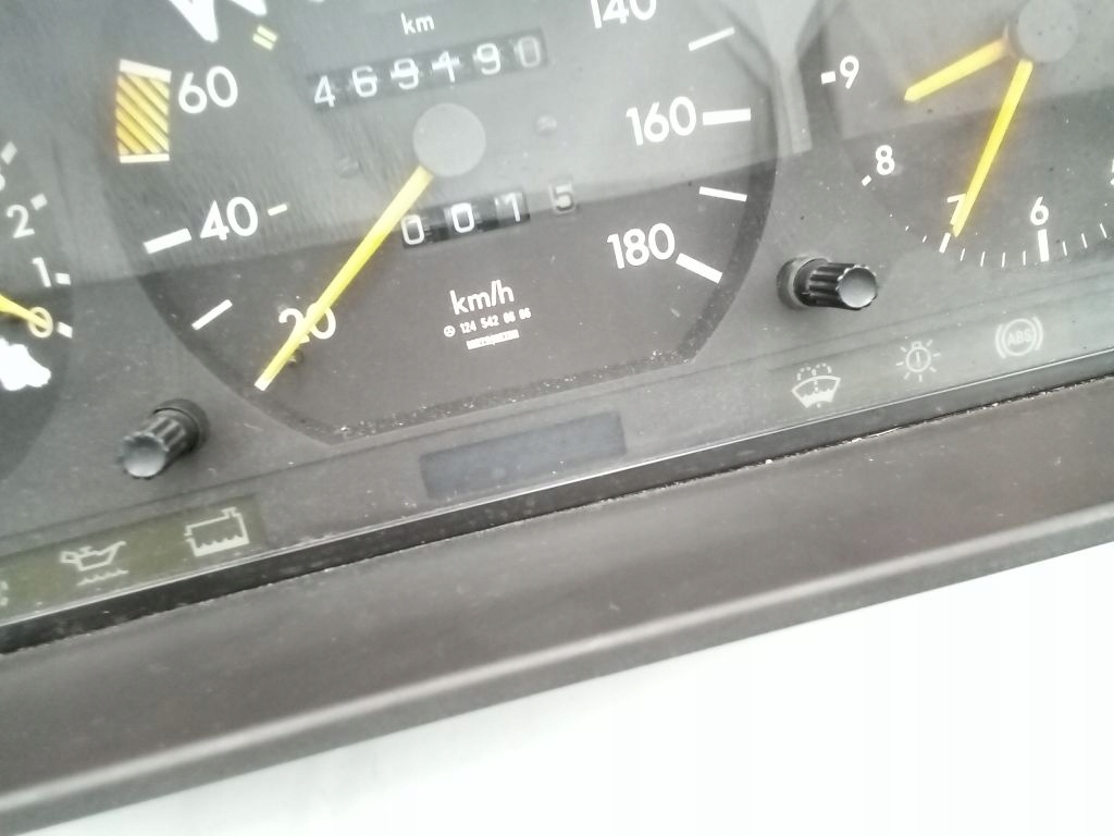 Купить Mercedes w124 панель приборы спидометр 1245401348