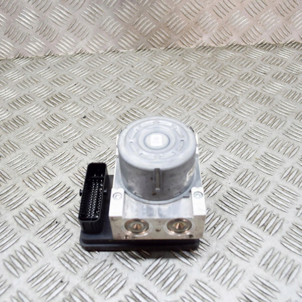 фото №3, Land rover discovery sport 2018 насос abs