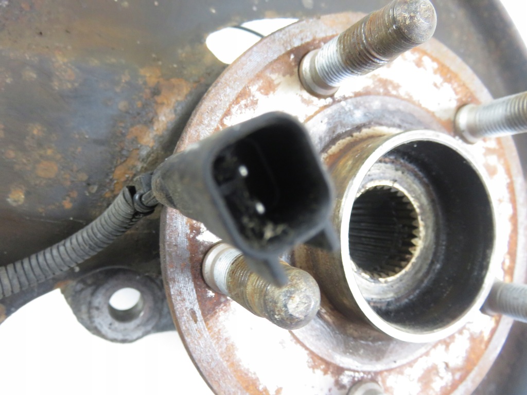 фото №3, Ступица левый перед opel insignia a g09 2.0 cdti