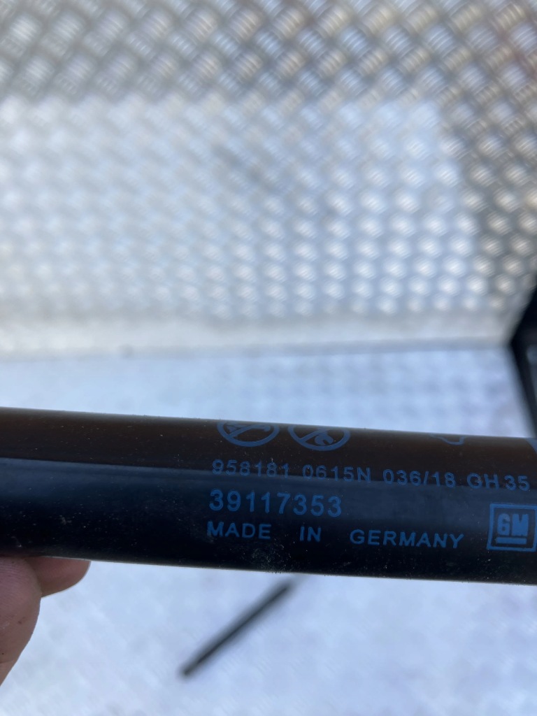 фото №2, Амортизаторы амортизаторы крышки комплект opel crossland x