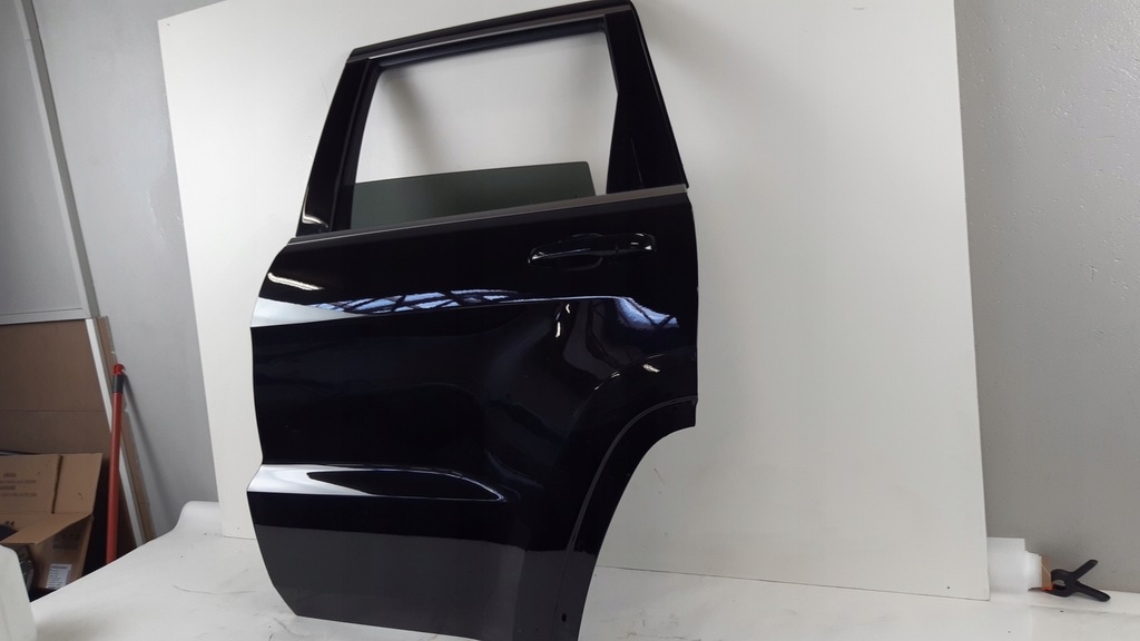 фото №2, Jeep grand cherokee wk2 двері ліва задня