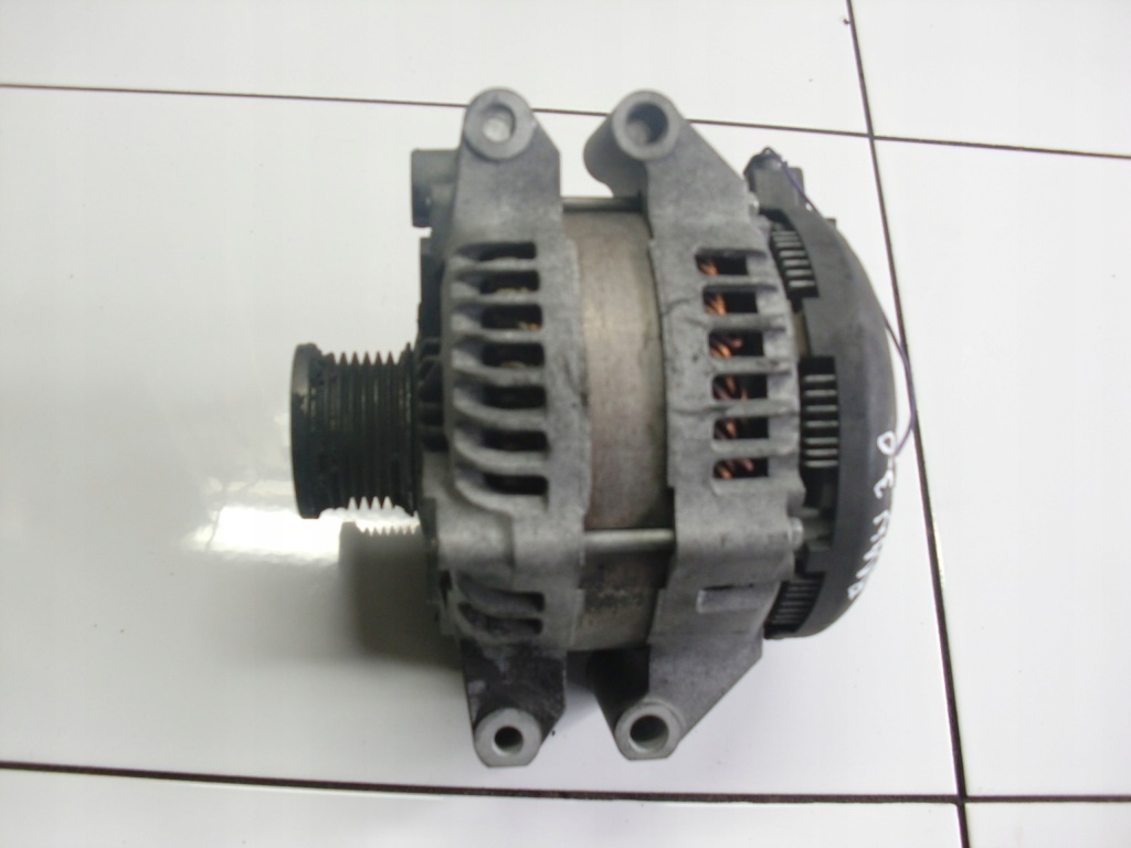 фото №1, Bmw 3 e90 z4 e89 3.0 n54b30 генератор