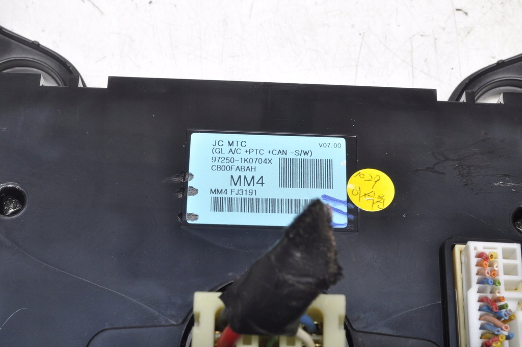 фото №7, Hyundai ix20 панель кондиционера 97250-1k0704x