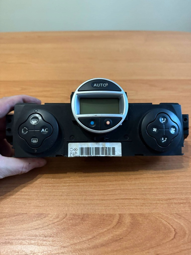 фото №1, Панель обдув кондиціонера scenic ii megane ii 8200344842