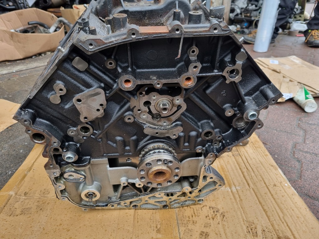 фото №8, Двигатель блок dół wał audi a4 b7 a6 c6 2.7 v6 tdi bpp