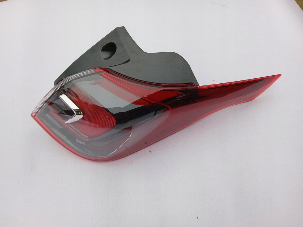 фото №3, Opel crossland x лампа задняя задняя rh/lh