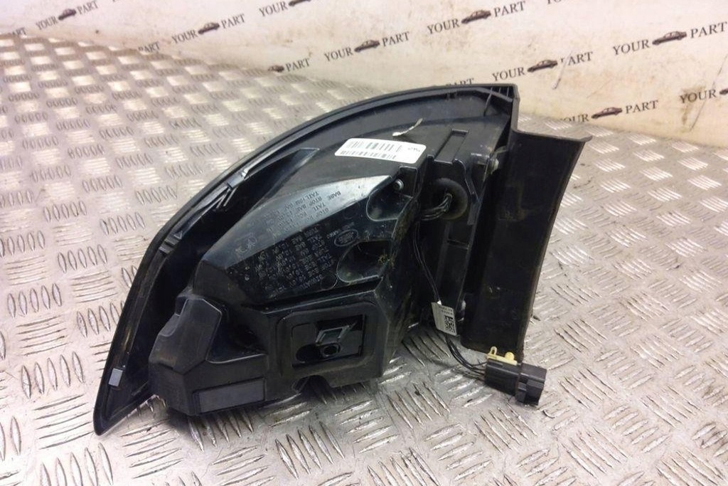 фото №8, Лампа левая задняя land rover discovery iv l319 fk7213405ch 2.0l дизель