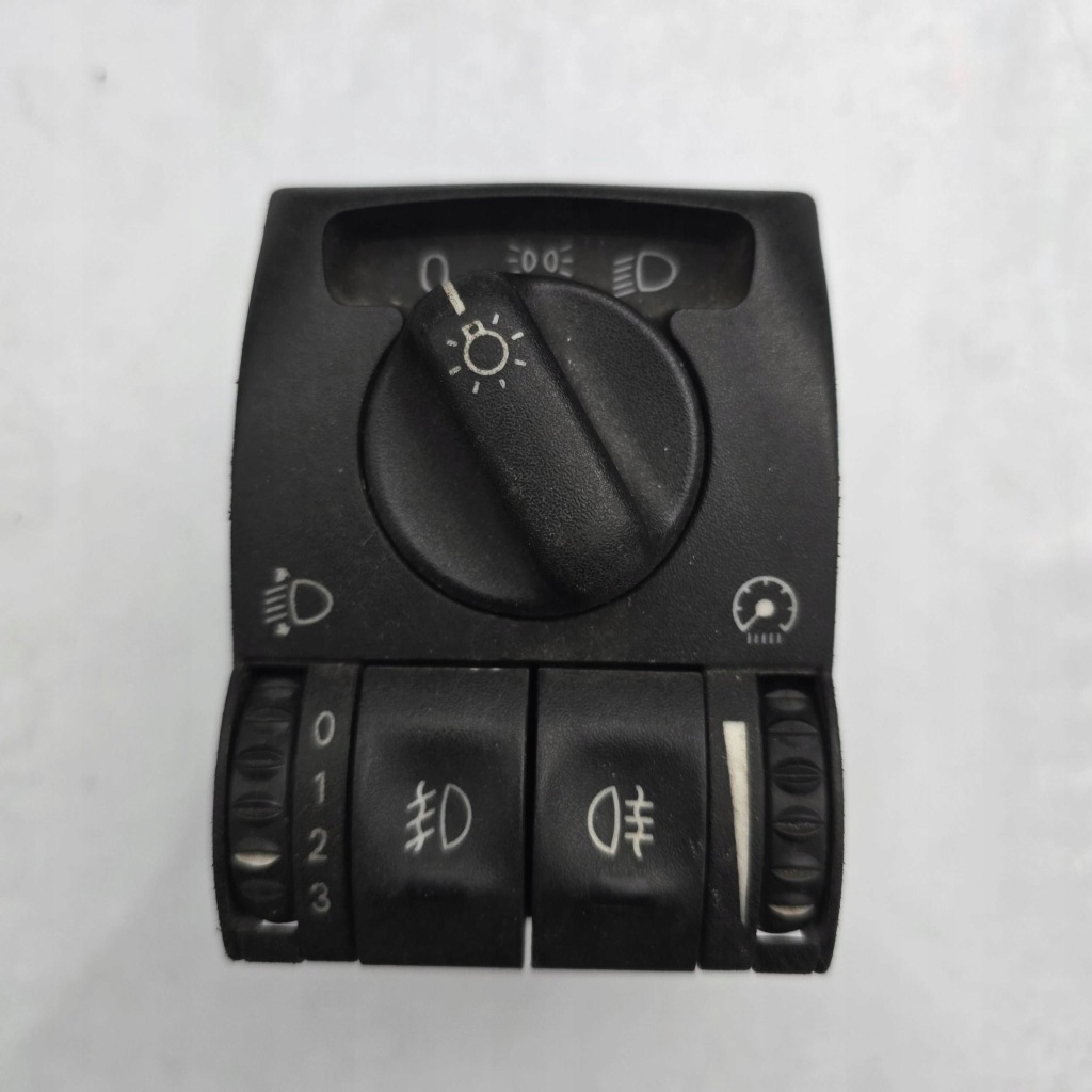 фото №1, Opel omega 90460591 переключатель света