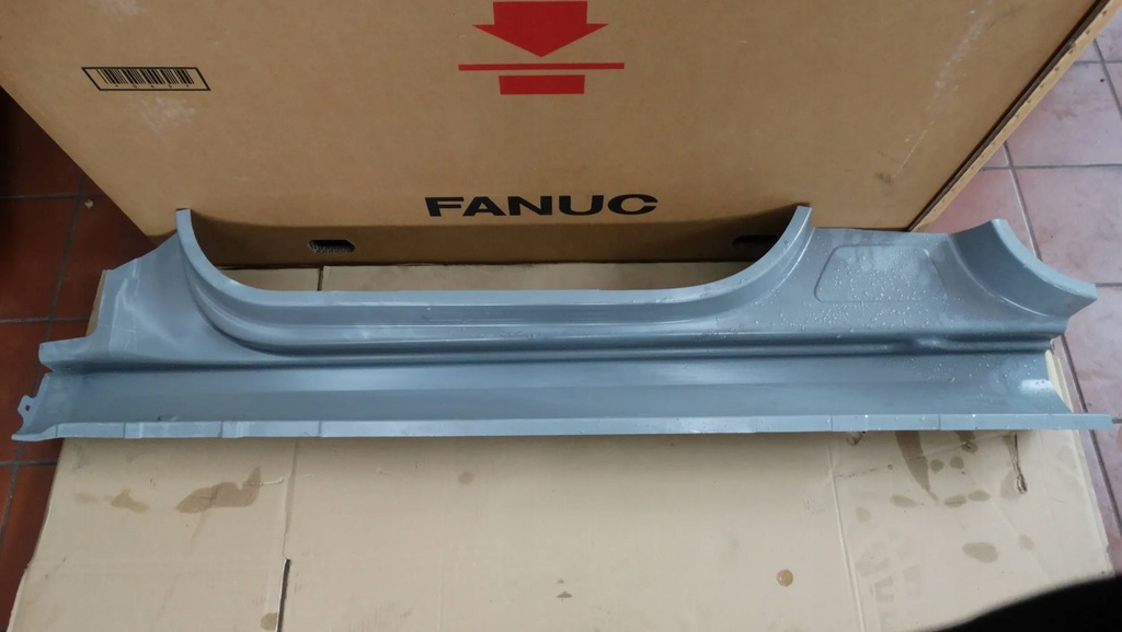 фото №5, Поріг правий перед 5e0 skoda octavia iii