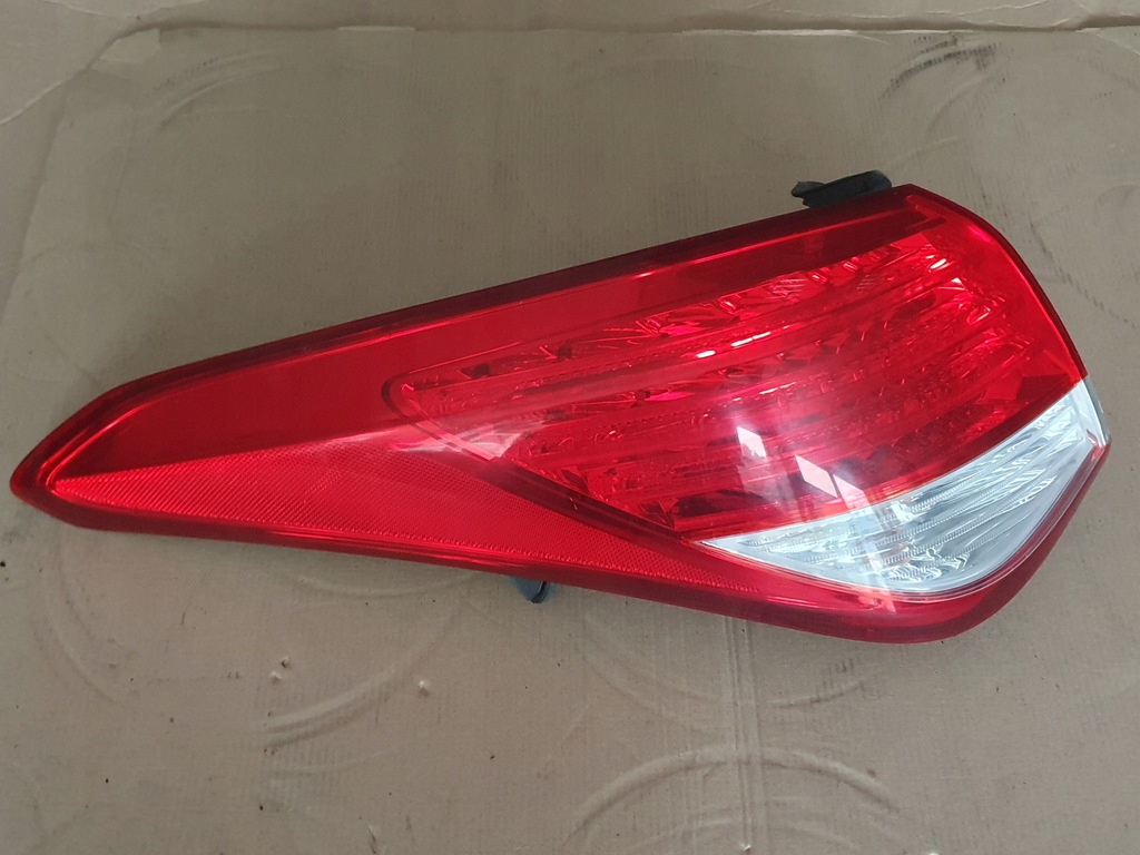 фото №1, Лампа лівий задня задня hyundai i40 kombi 11-19