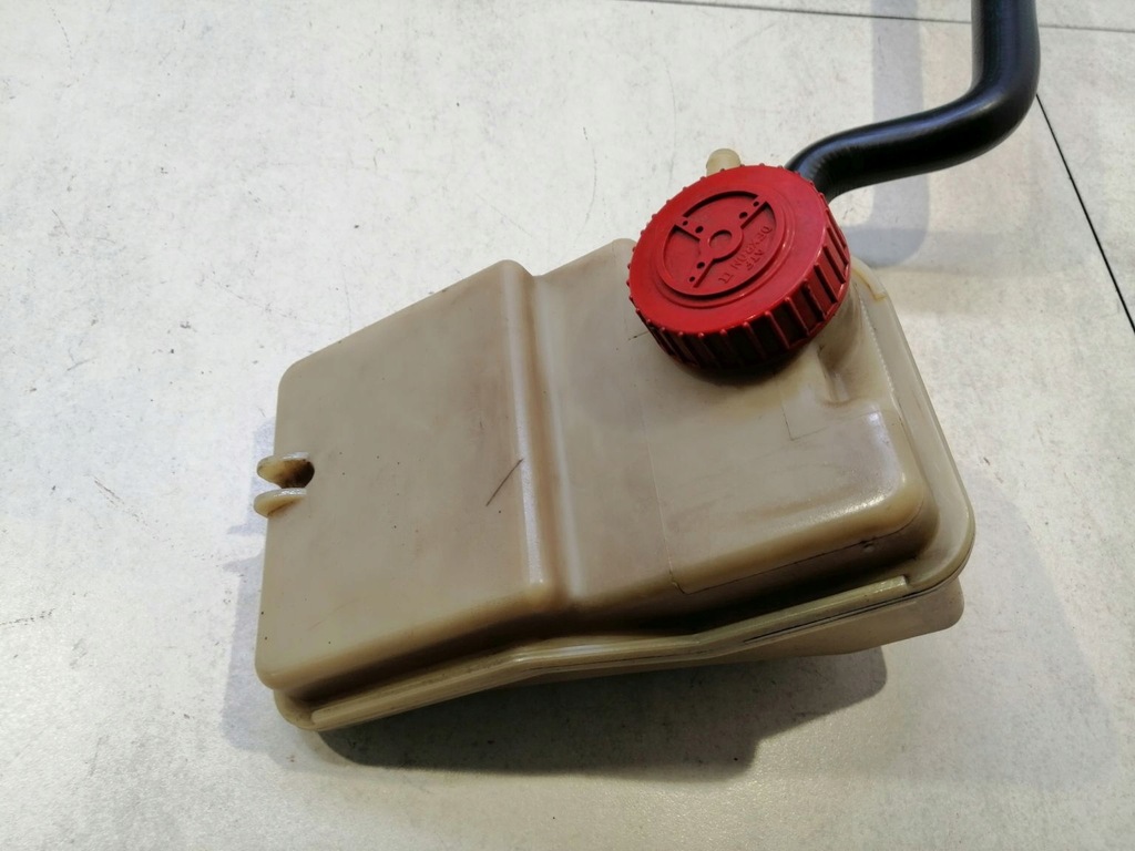 фото №6, Бак усилителя citroen xsara 1.4 9605687880