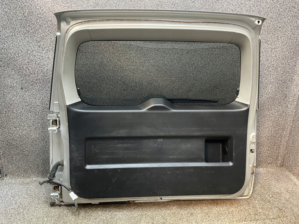 фото №10, Крышка багажника багажника стекло задняя z2s c02 серебристая suzuki grand vitara 2 ii 5 дверь