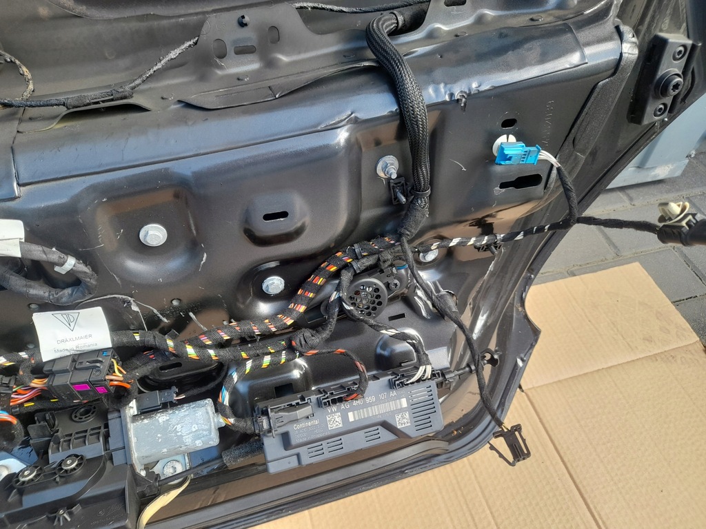 фото №10, Porsche panamera 970 gts 13-16 крышка багажника багажника