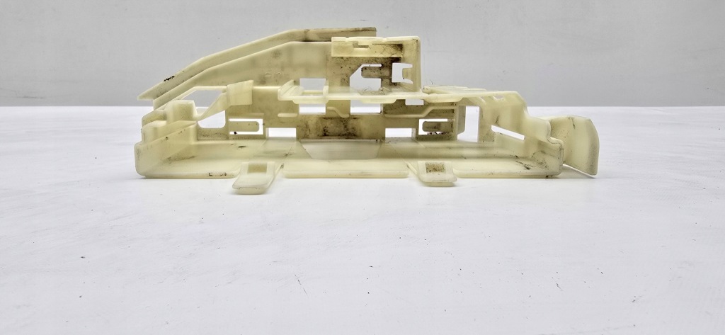 Bmw x1 f48 f46 кронштейн комп'ютер кронштейн  58650910 в Україні