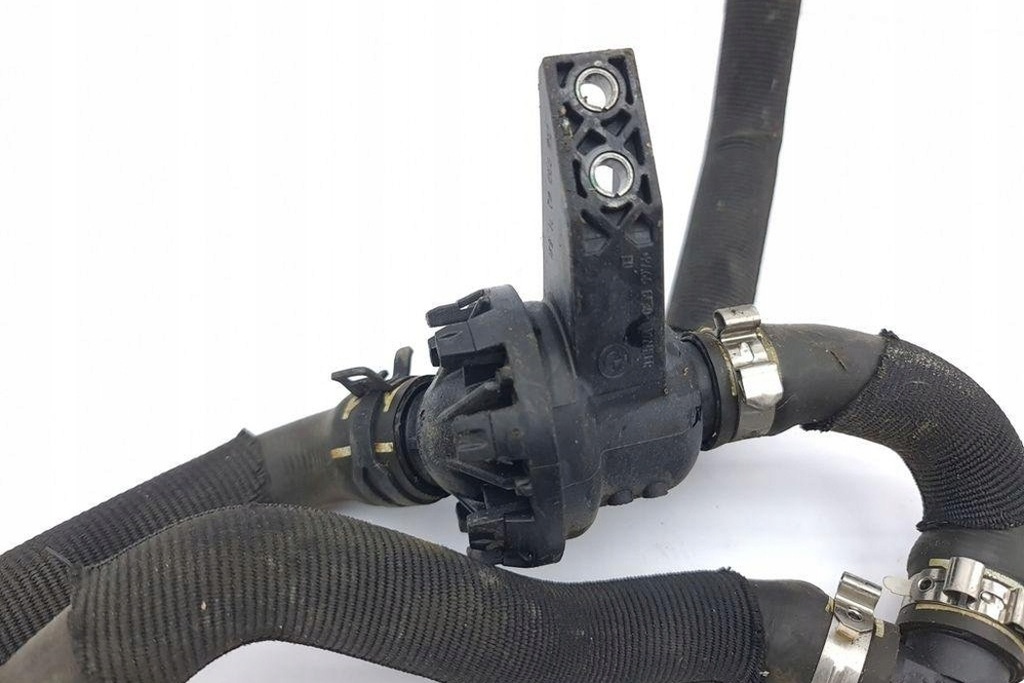 фото №9, Труба охолодження bmw i3 i01 8530102 0.6l 2015