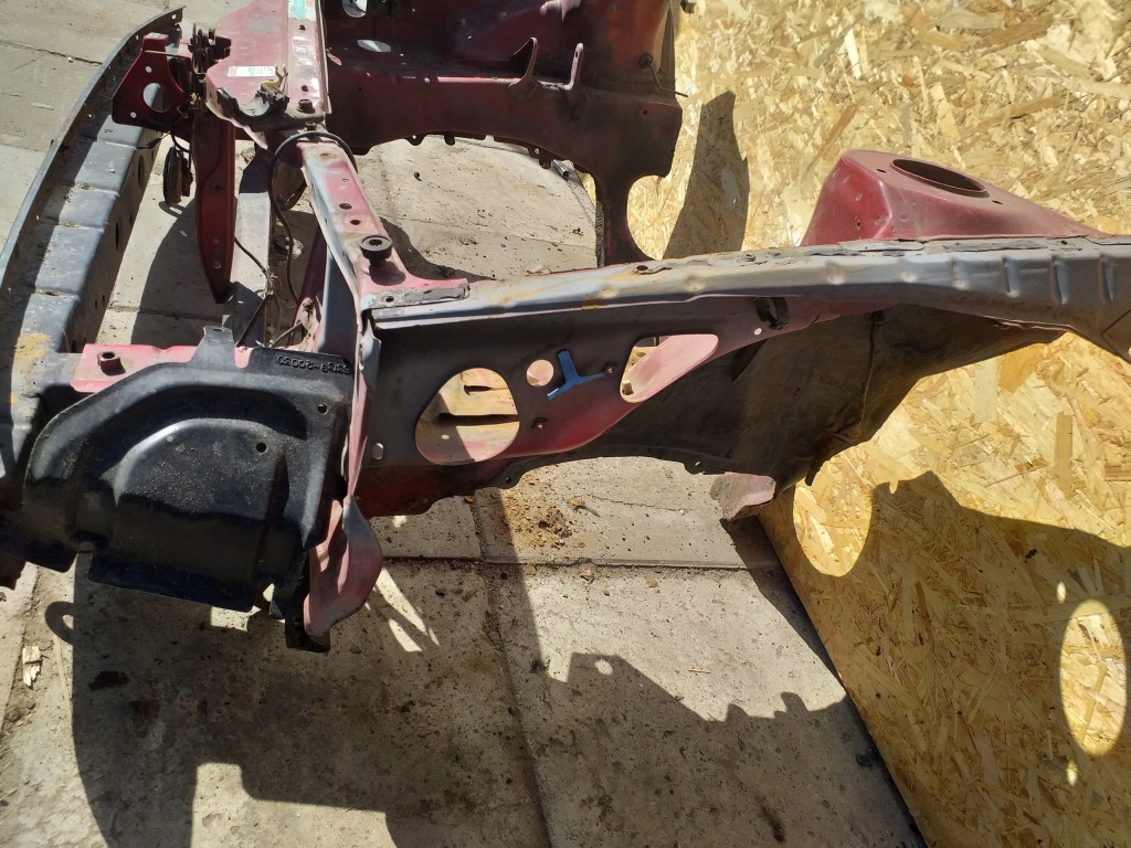 фото №6, Celica v 5 pas передний усилитель передний панель фары