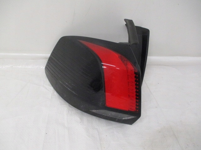 Купить Peugeot 5008 2 17- фара задняя задний правый