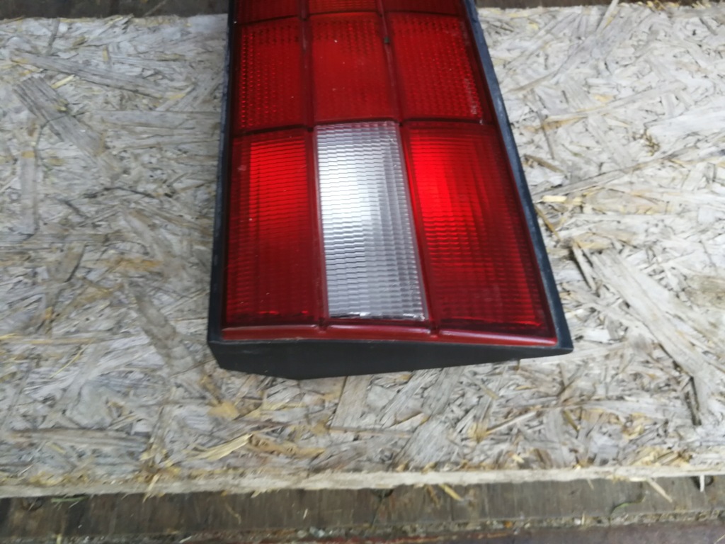 фото №5, Лампа задня права широка лампа bmw e30