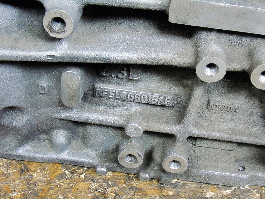 фото №11, Блок двигуна 2.3 16v ford maverick mazda tribute transit gz rf5l8g6015af