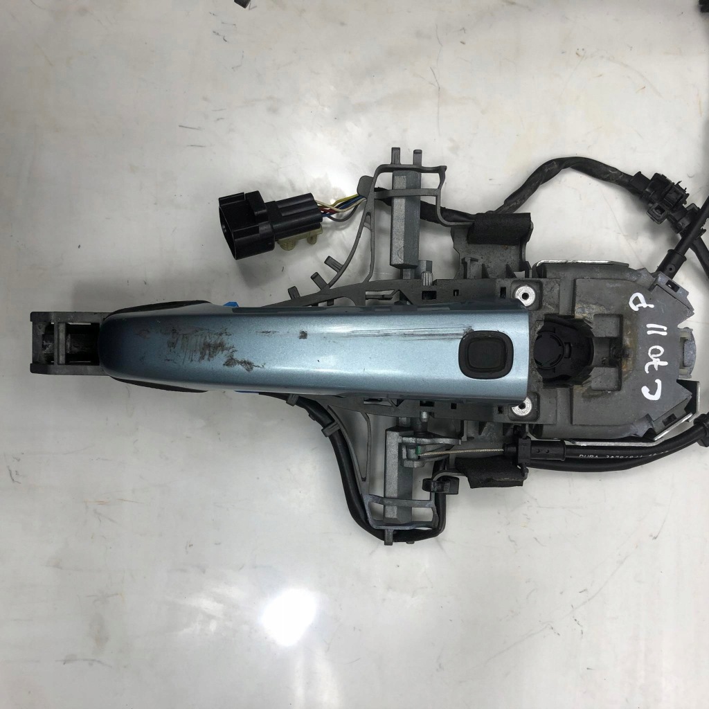 фото №2, Ручка наружная дверь правый перед c70 ii