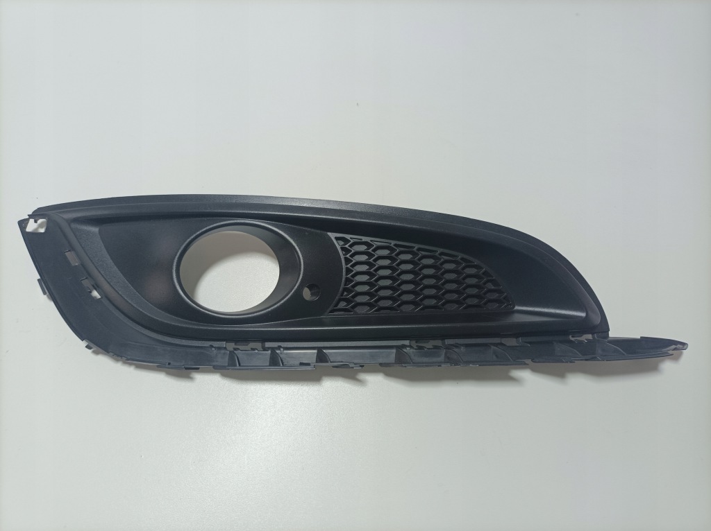 Купить Opel insignia a lift решётка бампера правая