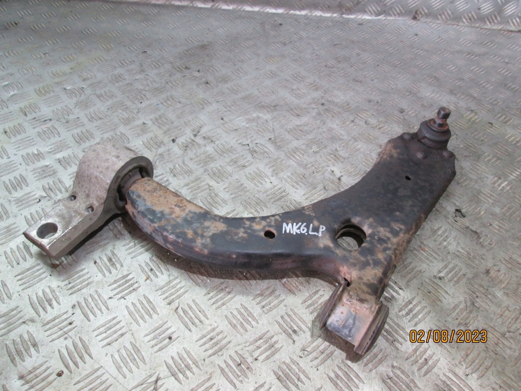 фото №1, Важіль лівий перед ford fiesta mk6