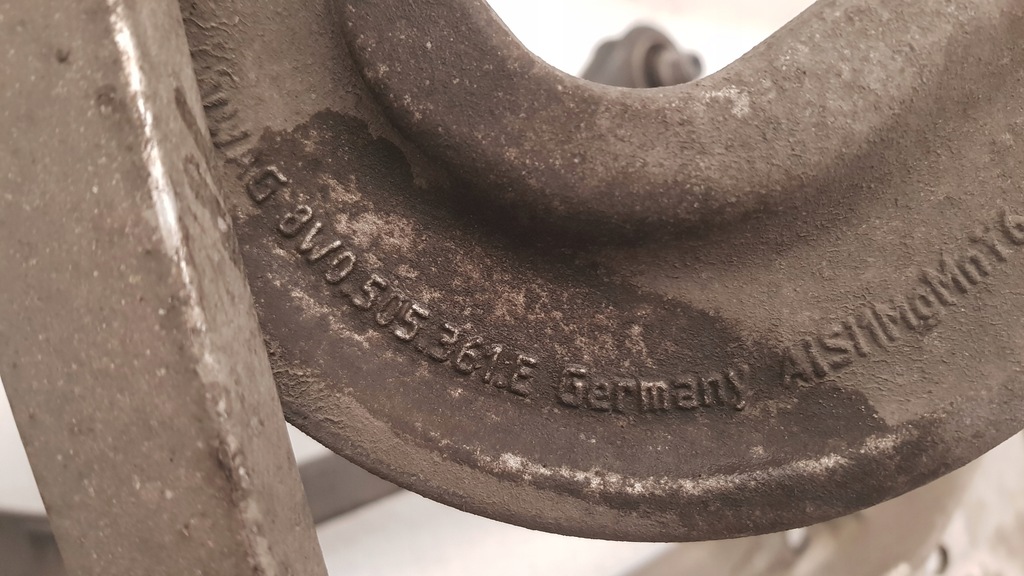 фото №9, Поворотный кулак рычаг рычаги правый задняя audi a4 b9 a5 8w 8w0505432 8w0505311h