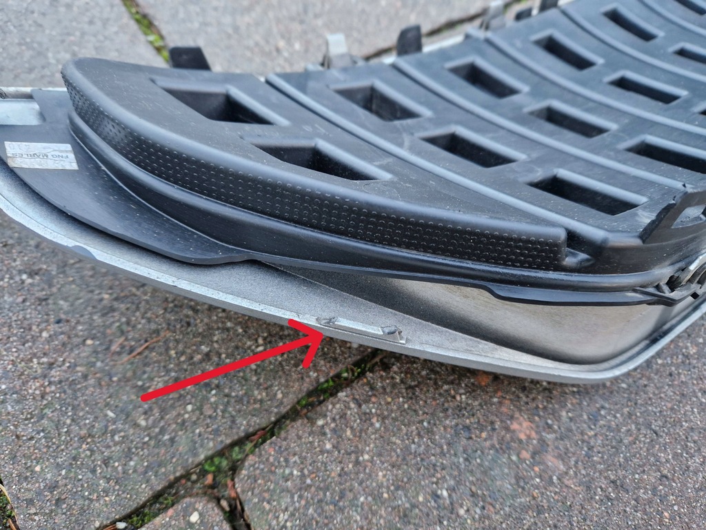 фото №13, Peugeot expert iii traveller решётка радиатора бампера передний 9811710477 16-2023