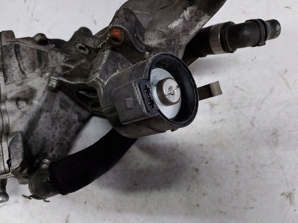 фото №8, Mercedes радіатор вихлопних газів egr a6461400675 europa