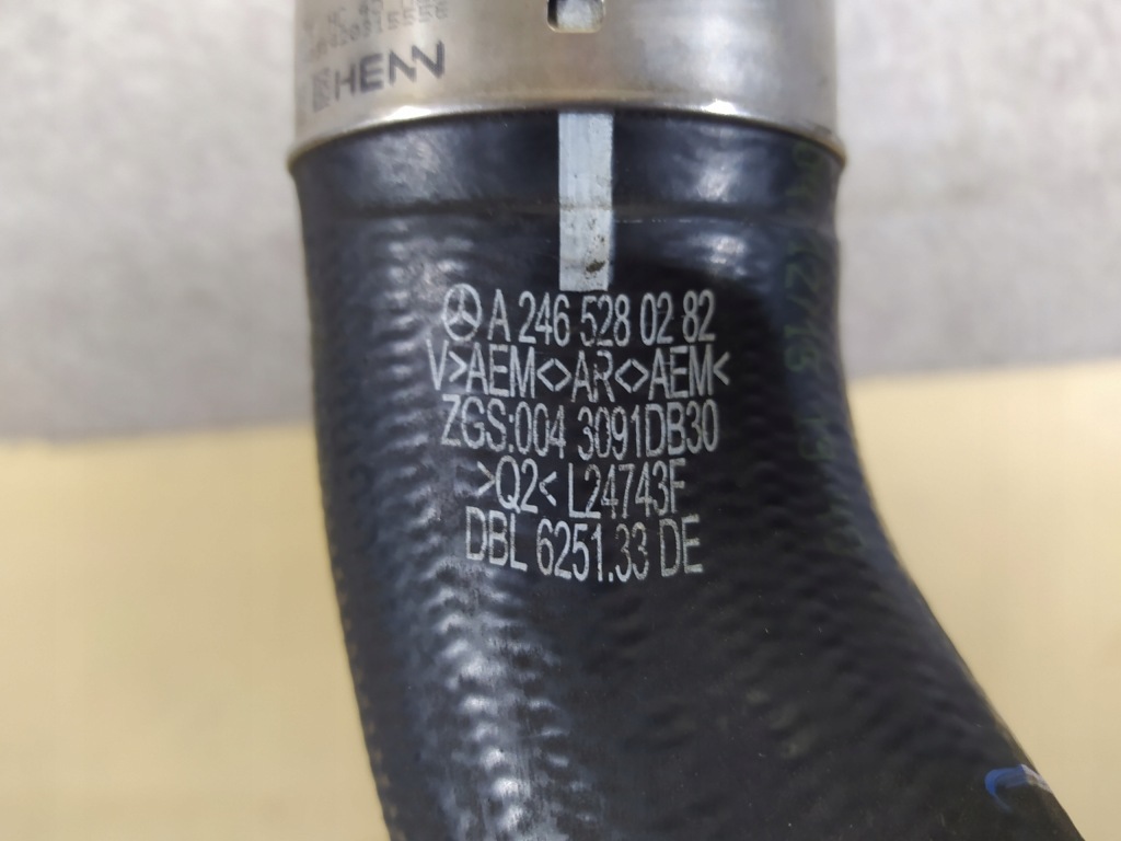 Mercedes w176 труба интеркулер a2465280282 Оригинал