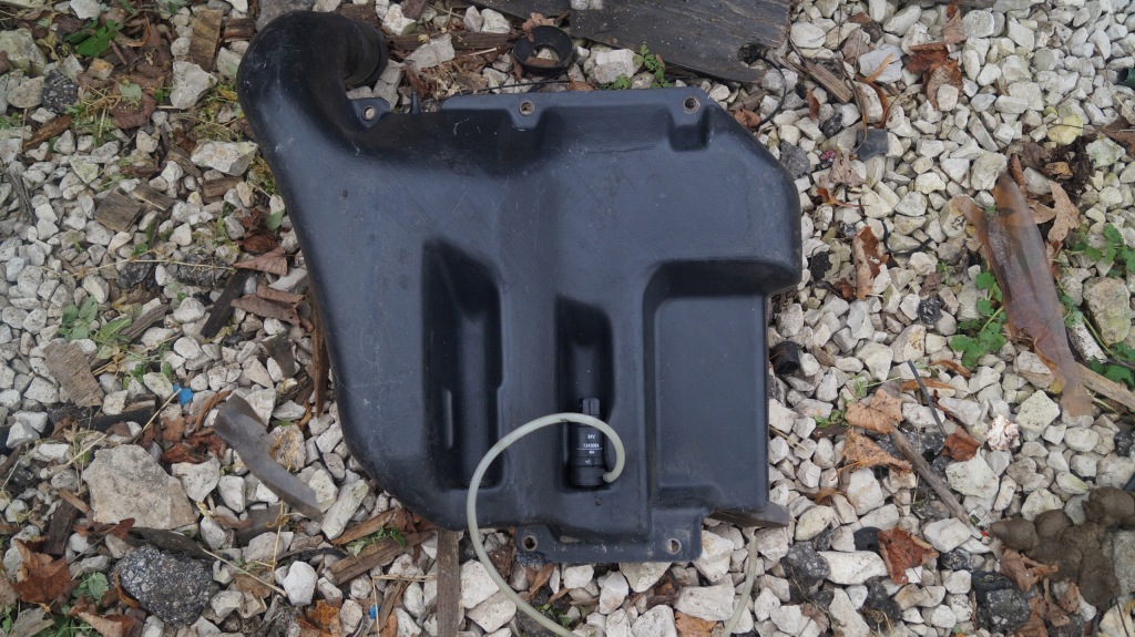 фото №3, Бачок жидкость распылителя daf 1395412