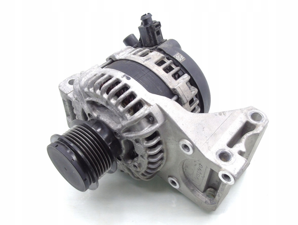 фото №1, Генератор volvo xc40 1.5 t3 31665531