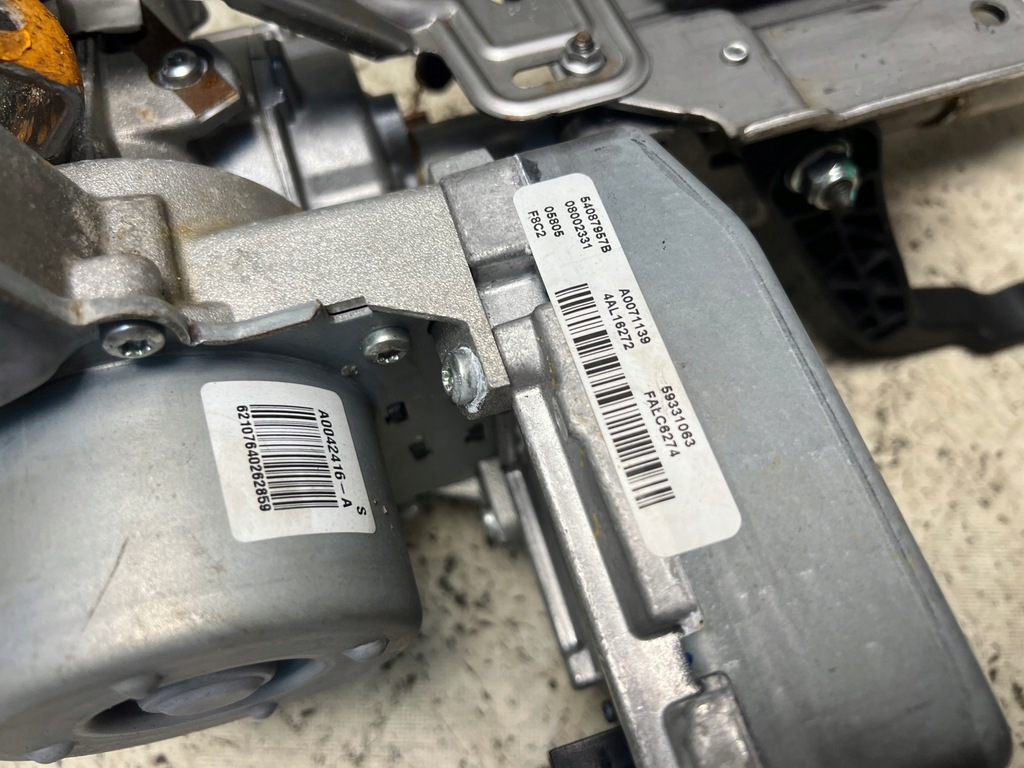 фото №8, Ford transit courier 15- підсилювач колонка кермова хрестовина