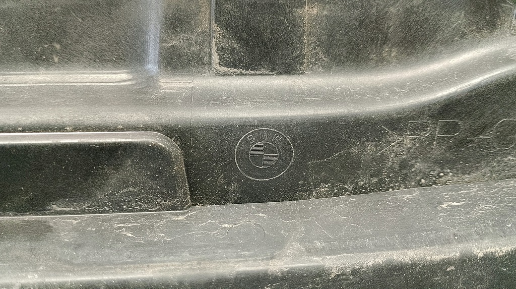 фото №11, Bmw 5 g30 g31 решётка радиатора решётки радиатора жалюзи шторка впуск воздуховод воздуха ładna