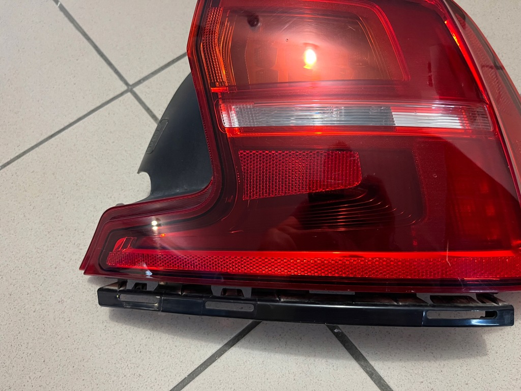 фото №10, Volvo s90 s-90 16- led лампа задня задня права 31698713