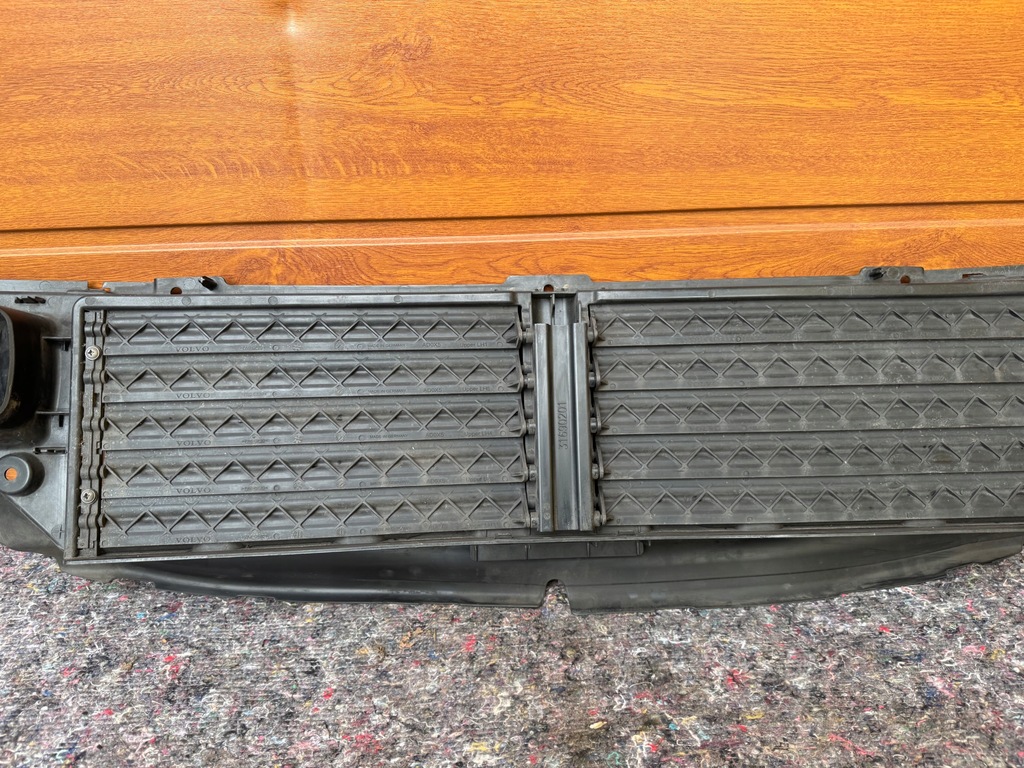 фото №8, Volvo v90 s90 ii впуск воздуховод воздуха шторка передняя перед 31690201