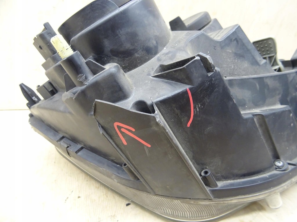 фото №8, Dacia duster lift лампа левый перед europa 260608209r