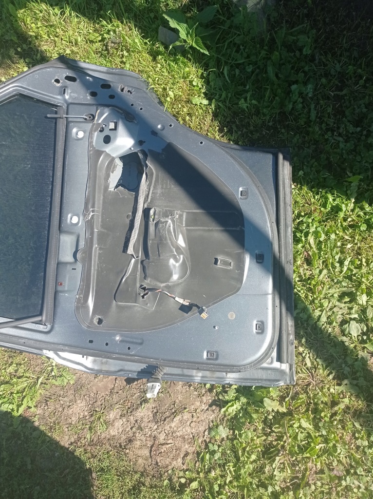 Chrysler 300c дверь правый  задняя Киев