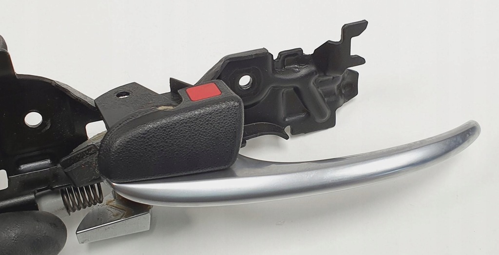 фото №2, Ручка внутренняя левый перед mazda rx-8